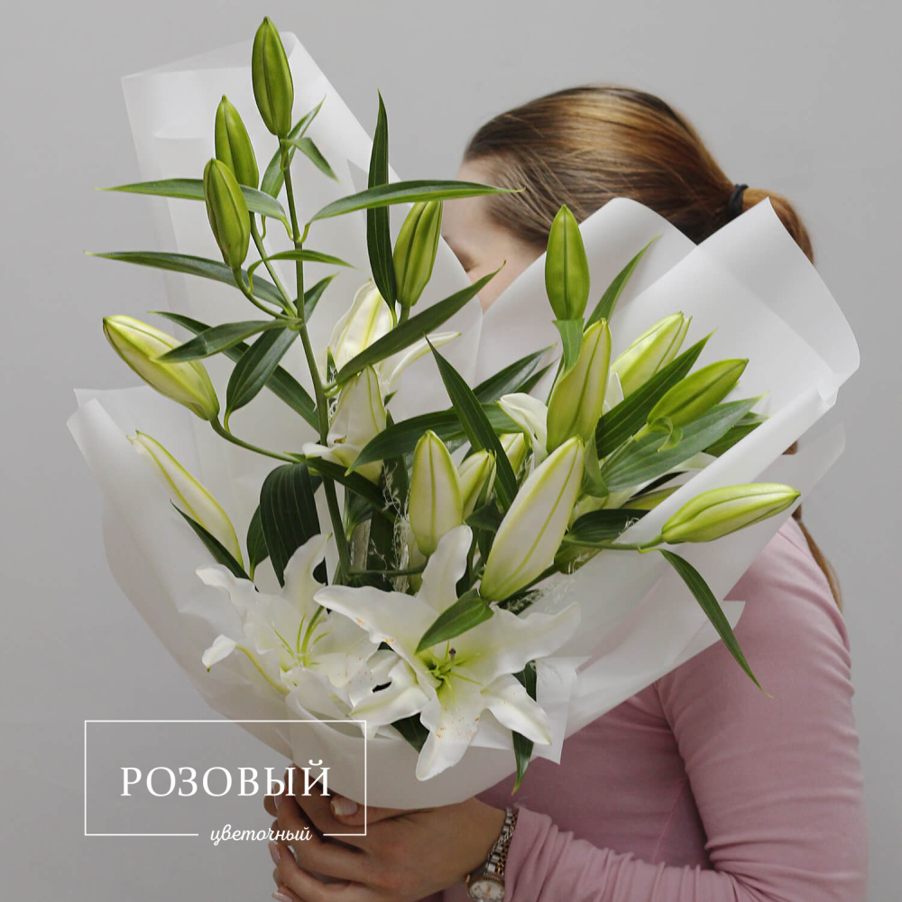 Букет из 3 белых лилий