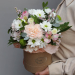 Букет в коробке "Знак внимания"