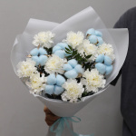 Букет белых гвоздик с хлопком