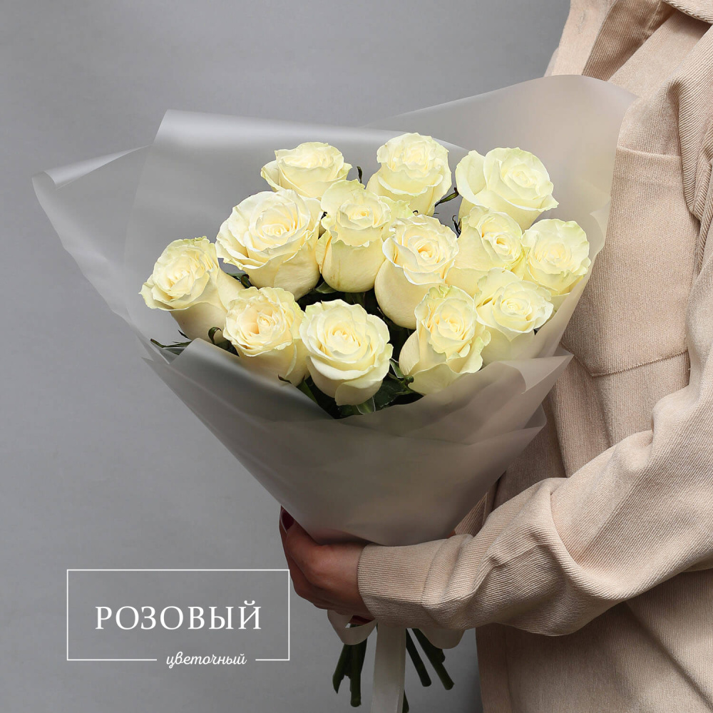Букет из 13 белых роз