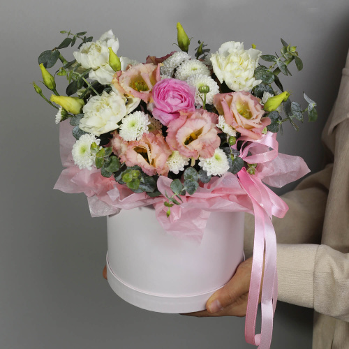 Сборный букет в коробке "Милая леди"