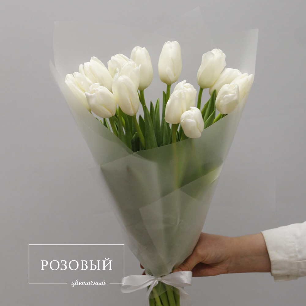 Букет из 15 белых тюльпанов
