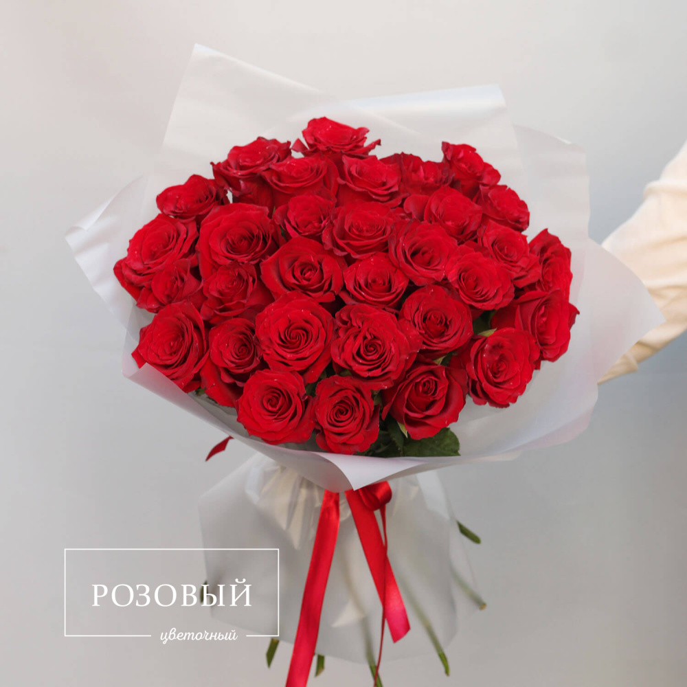 Букет из 31 красной розы
