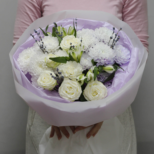 Букет с кустовой розой "Лиловый"
