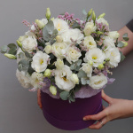 Букет эустом в коробке