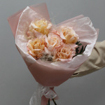 Букет из 5 пионовидных роз