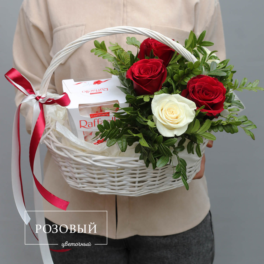 Цветы в корзине "Благодарю"