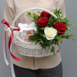 Цветы в корзине "Благодарю"