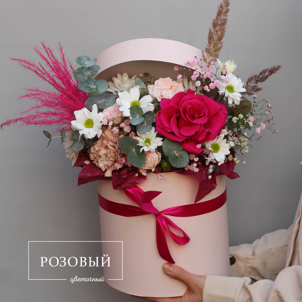Букет в коробке "Фурия"