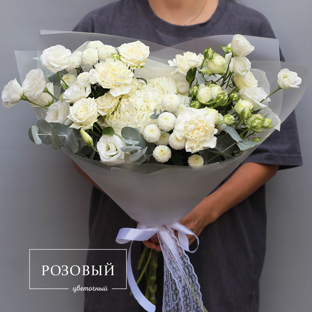 Букет с гортензией "Белоснежный"