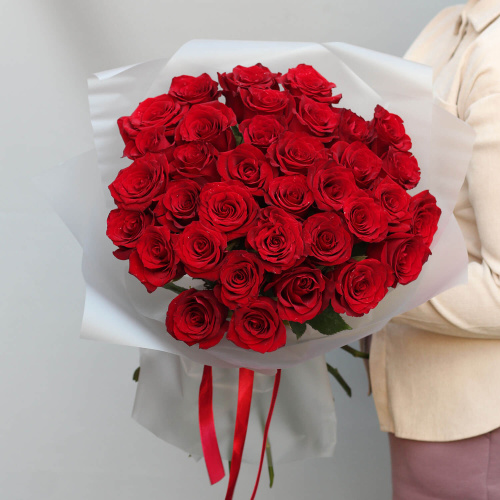 Букет из 35 красных роз