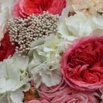 Авторский букет с пионовидными розами