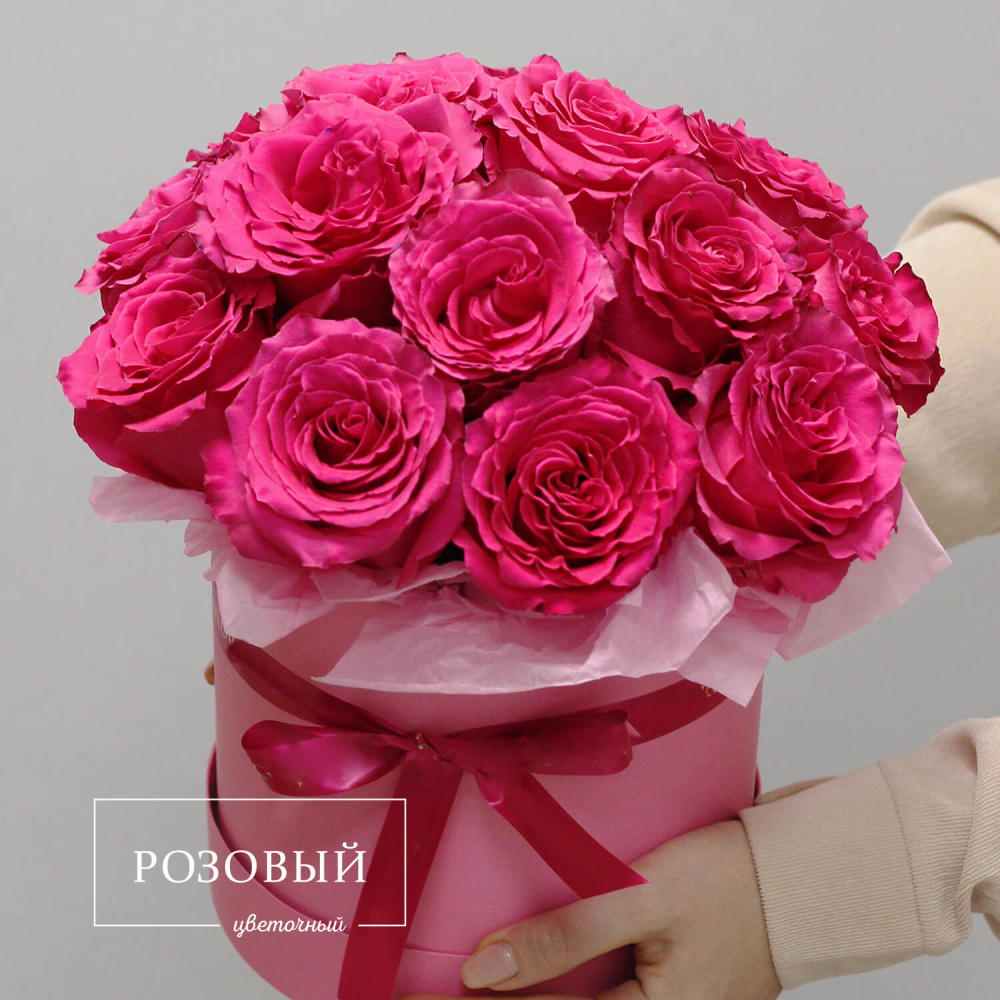 Букет из 15 розовых роз в коробке