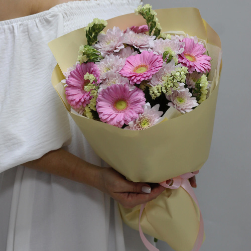 Букет с герберами "Мечтательный"