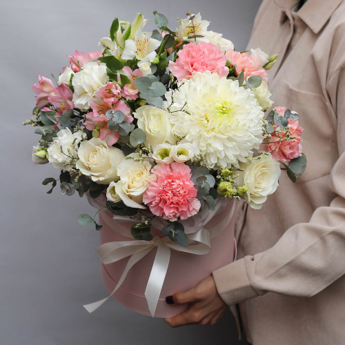 Букет в коробке "Чудесный вечер"