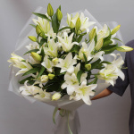 Букет из 7 лилий
