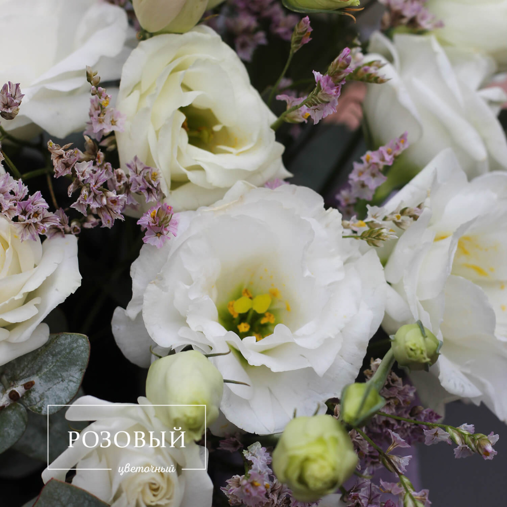 Букет эустом в коробке