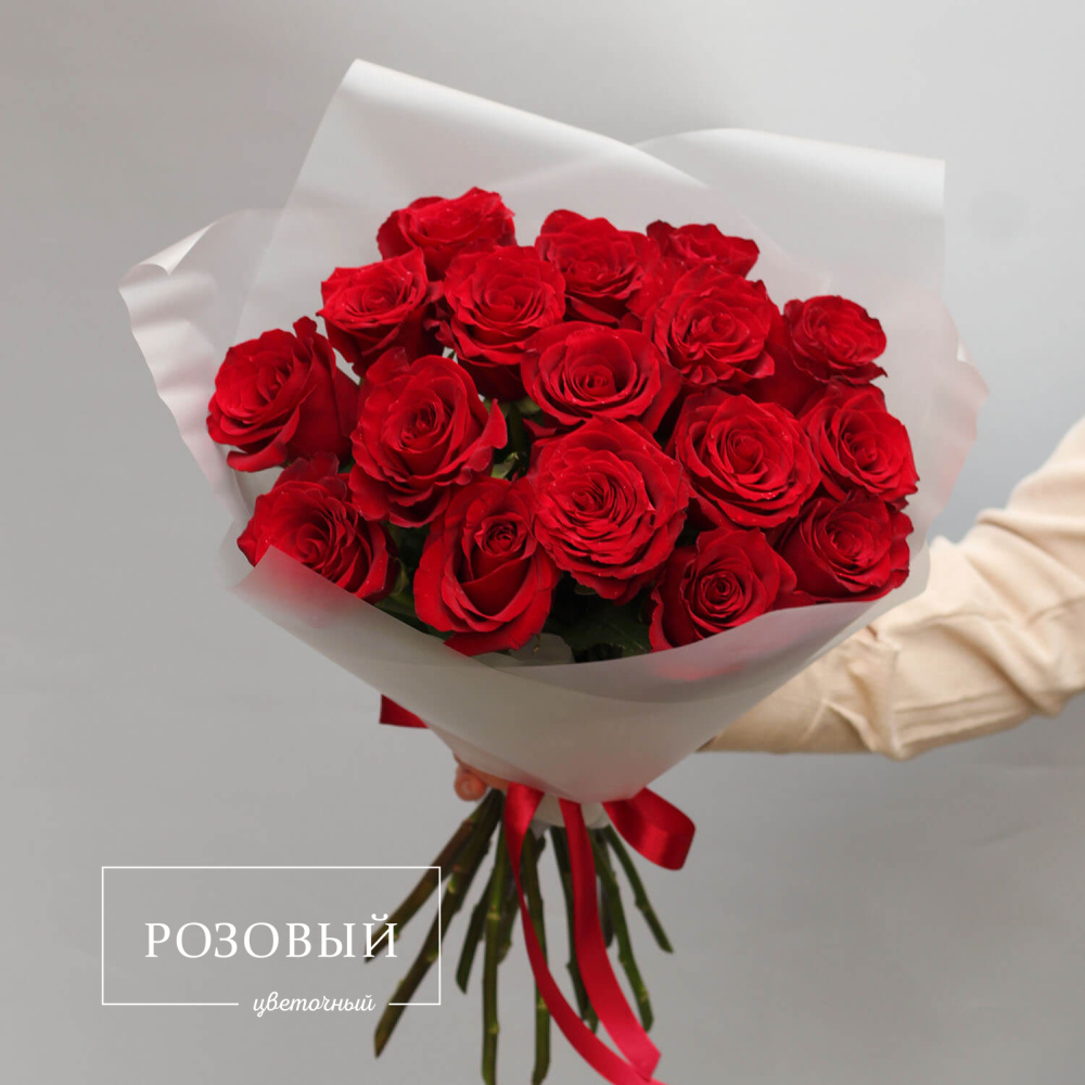 Букет из 17 красных роз